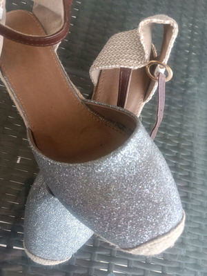 Exe Ασημί glitter πλατφόρμες με λουράκι σαν καινούργιο, μέγεθος 39