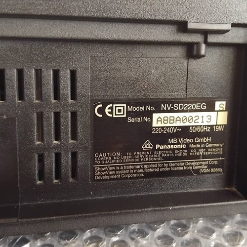 Panasonic NV-SD220 VCR with Super Drive mechanism