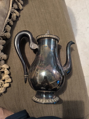 Christofle silver tea pot like new, 28 cm height
