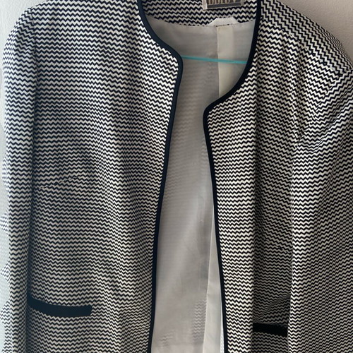 Women's jacket size large, like new