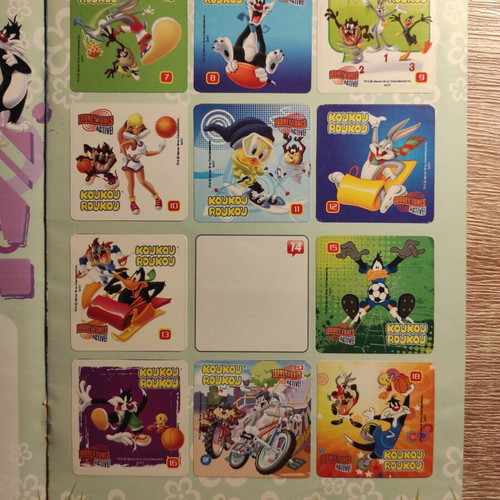 Looney Tunes Sports Koukouroukou album like new 2010-2011