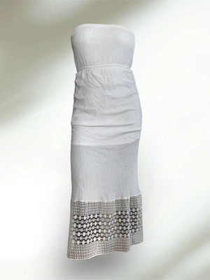 Maxi dress used, textured bodice with patterned lace hem, white, size M