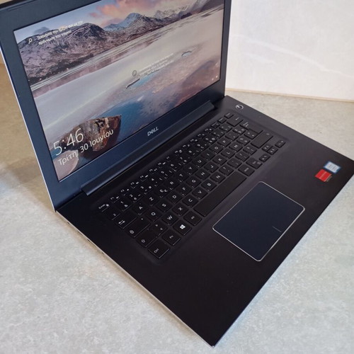 Dell Vostro 5471 14" laptop like new, Intel i5-8250U, AMD Radeon 530, 8GB RAM, 240GB SSD