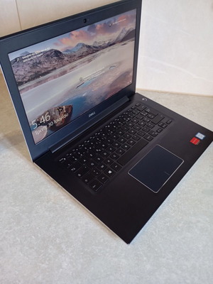 Dell Vostro 5471 14" laptop like new, Intel i5-8250U, AMD Radeon 530, 8GB RAM, 240GB SSD