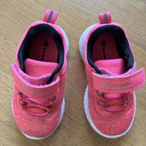 Champion baby sneakers for girl size 22 like new
