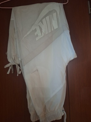 Nike αθλητική ένδυση άσπρο XS καινούργιο