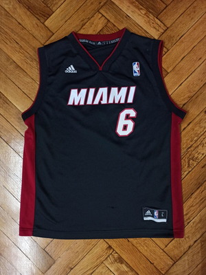 Miami Heat баскетболен елек Adidas употребяван, размер Junior Large