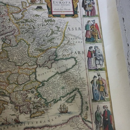 Vintage Hammond Europe map print like new