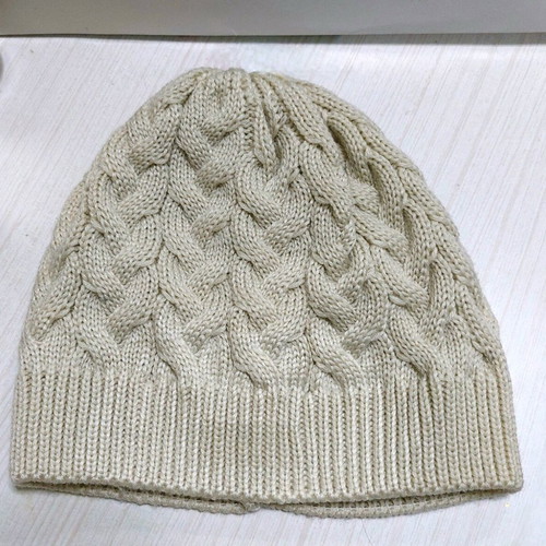 Knit caps new, pack of 2, black and beige