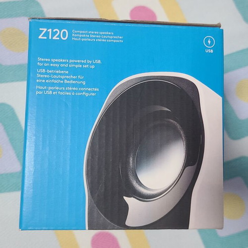 Logitech Z120 2.0 Stereo Speakers new, compact USB powered
