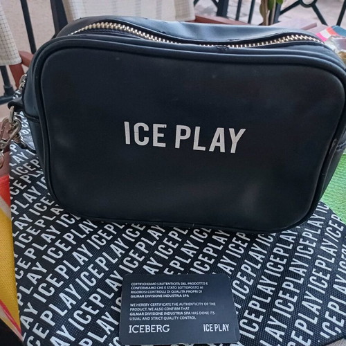 Ice Play crossbody bag used, black