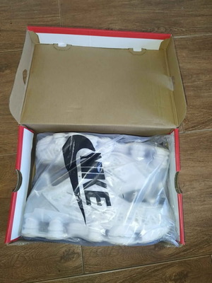 Nike Shox TL sneakers like new, size 45, white and grey