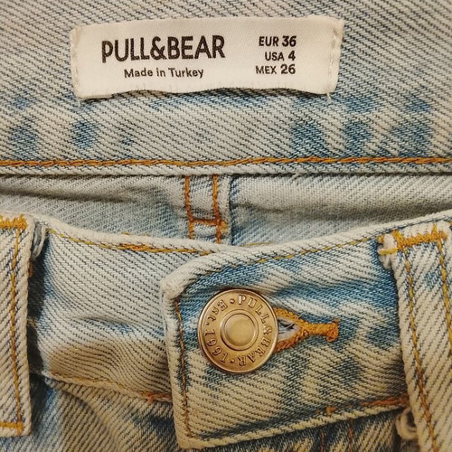 Pull & Bear jeans like new, size S, white and blue
