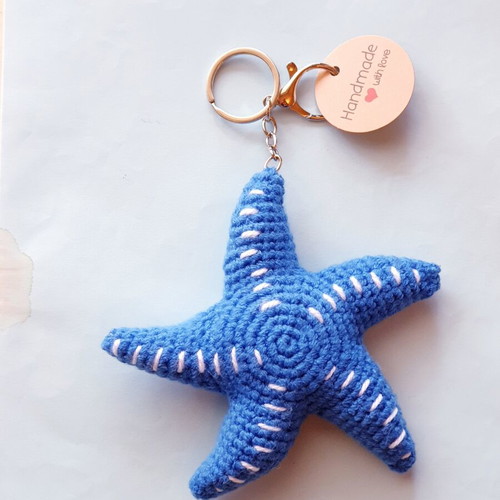 Charm keychain blue starfish knitted handmade new