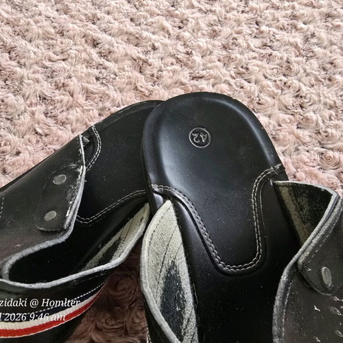Slippers used size 42 black