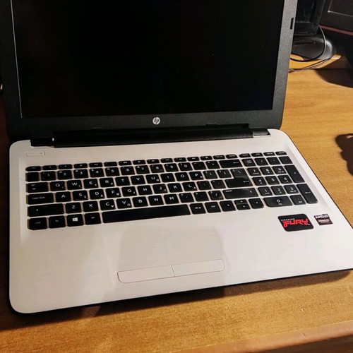 HP 15 ba013nv laptop used with 16GB RAM and 500GB SSD