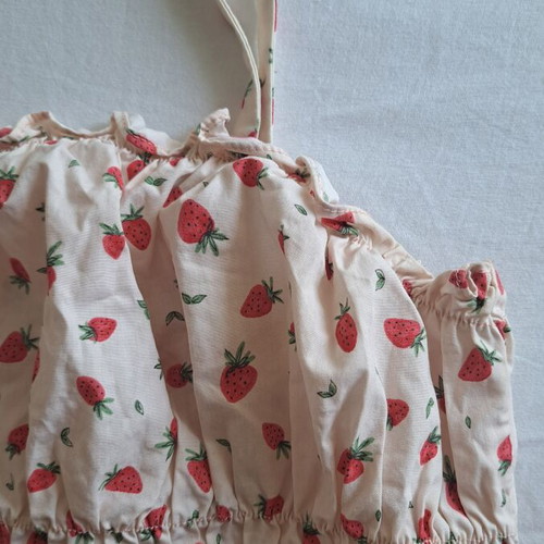 Zara Strawberry Smocked Camisole Top like new, size 152 cm, age 12