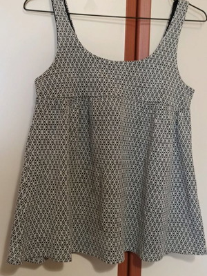 Τιραντέ μπλουζάκι Lynne χειμωνιάτικο σαν καινούργιο, γκρι