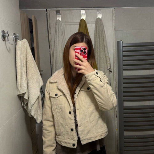 Beige corduroy jacket Pull & Bear with teddy lining like new, size L