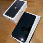 iPhone 11 128GB black used, dual SIM, slight camera flicker