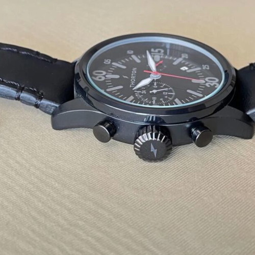 Thorton Arne 9003111 watch like new with original box