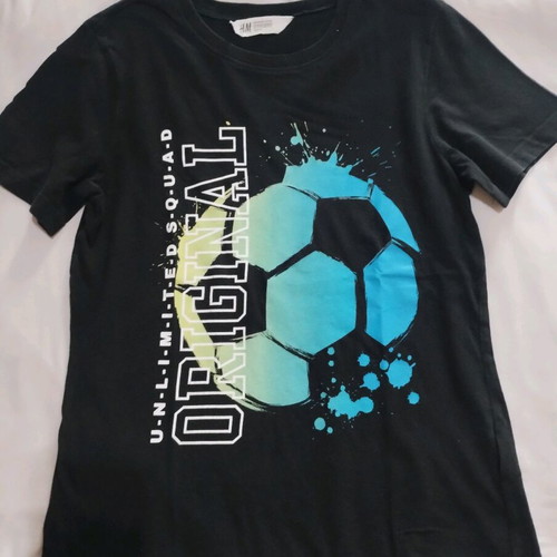 T shirt "ποδόσφαιρο" H&M 10 years black like new