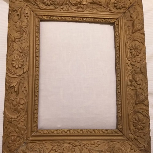 Antique carved wooden frame used, 1930s decade