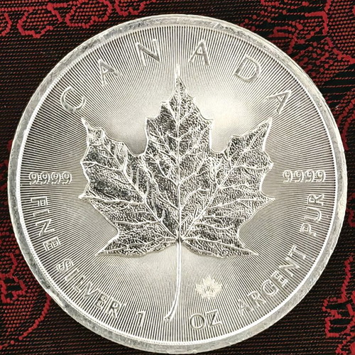 Silver coin 1 oz .999 used, random year