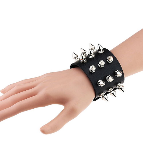 Gothic Metal Style Bracelet with Three Rows of Spikes Black