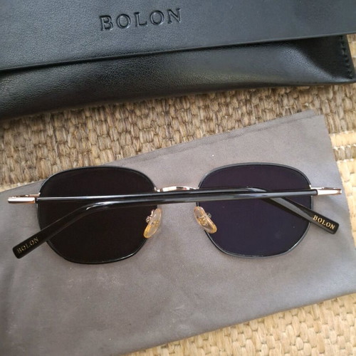 Bolon sunglasses like new, black