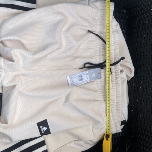 Adidas Mens Future Icons Premium O-Shaped Velour Pants new, size 2XL, beige