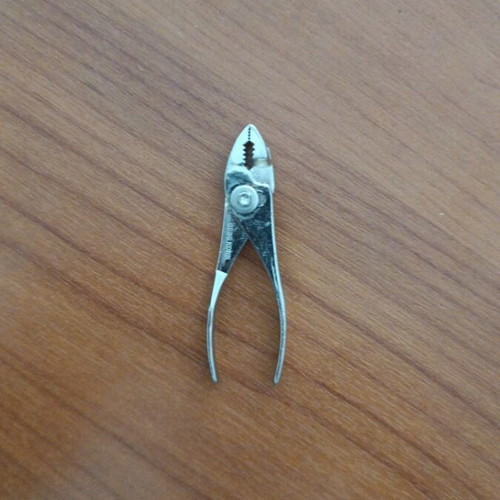 8-inch slip joint pliers like new for precision work