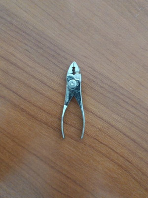 8-inch slip joint pliers like new for precision work