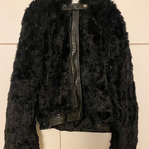 Fur jacket black, size S, with defect