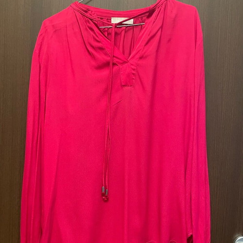 Italian shirt size M/L pink like new, comfortable fit