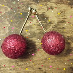 Christmas earrings red glitter hanging H&M like new
