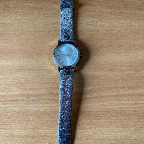 Wristwatch women's new silver