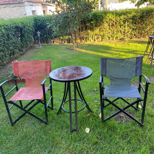 Metal director chair like new, oven painted