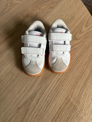 Adidas VL Court 3.0 CF I white size 23 like new
