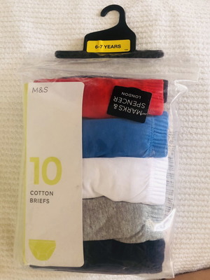Σλιπάκια αγοριών Marks & Spencer καινούργια, πακέτο 10, μέγεθος 6-7 ετών, πολύχρωμα