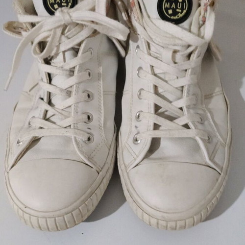 Maui Sneakers size 40 used, athletic style