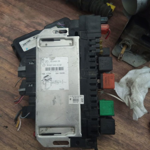 Fuse box SAM A0275454532 used for Mercedes-Benz S-Class sedan W220