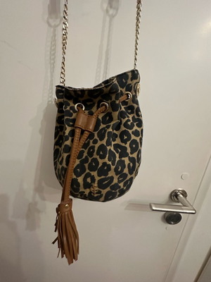 Juicy Couture crossbody bag used with leopard pouch