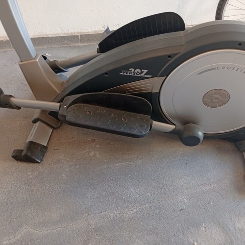 Kettler Verso 307 elliptical machine like new