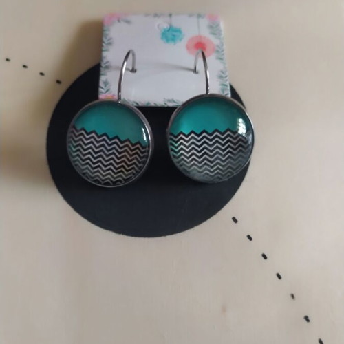 Handmade earrings from resin and stainless steel, new