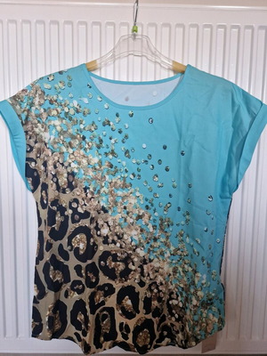 Top Emery Rose new, unworn, size L