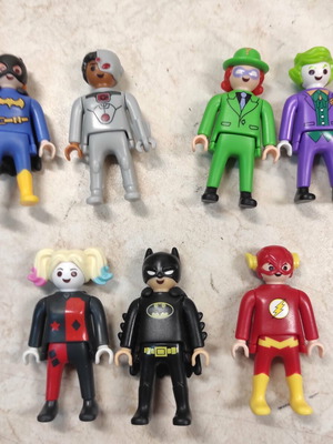 Playmobil DC φιγούρες υπερήρωες σαν καινούργιο, πακέτο 7 τεμαχίων