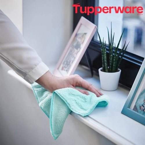 Tupperware dusting cloth set new, 2 pieces