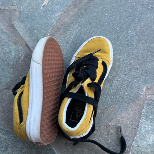 Vans Old Skool athletic shoes like new, size 35, yellow