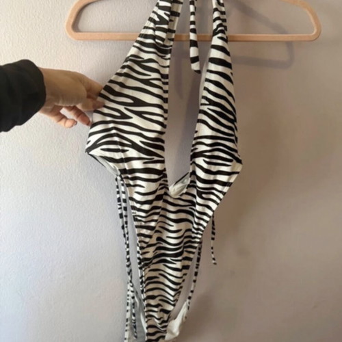 Monokini swimsuit and mesh beach dress set new, black and white